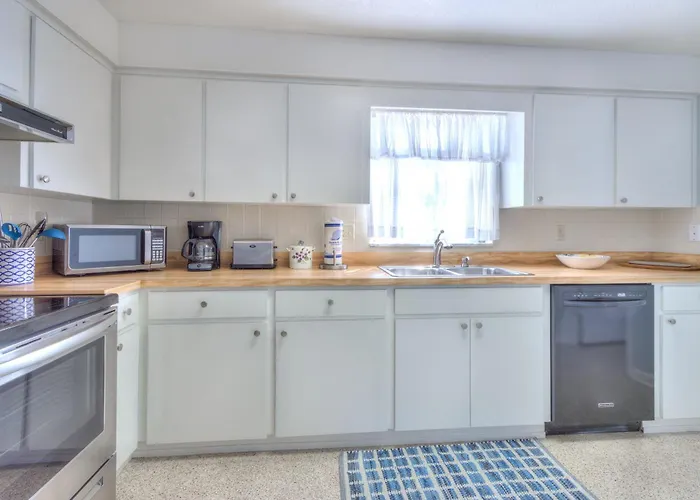 Gulf Breeze - Gulf Front Monthly Holiday home *